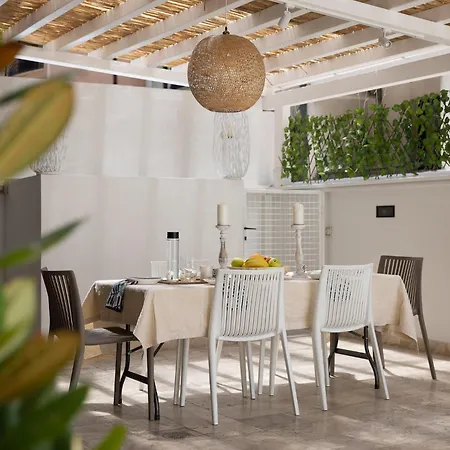 Monero Boutique Ii *