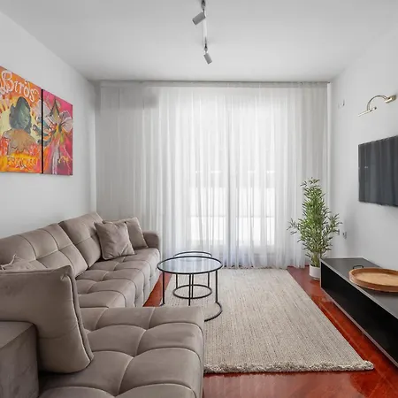 Monero Boutique Ii *