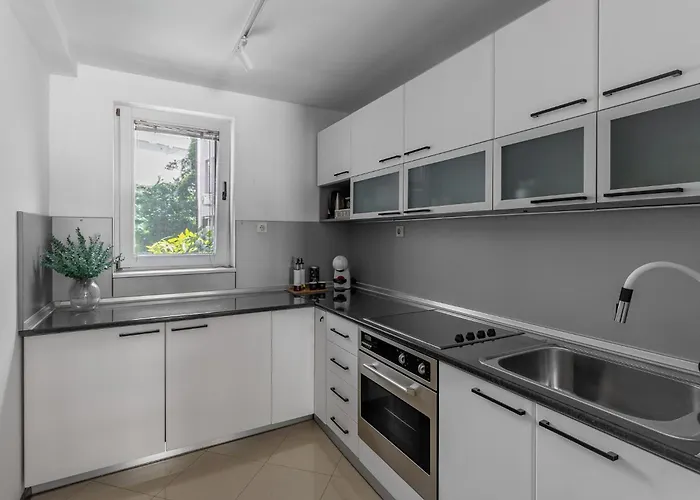 Monero Boutique Ii Apartment *